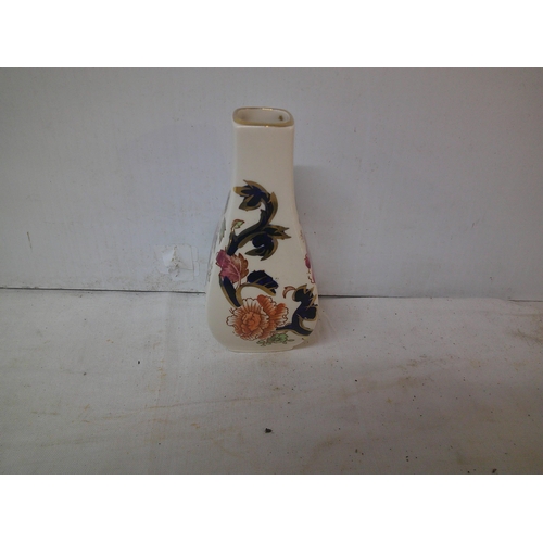 30 - Mason's pottery vase 12cmH