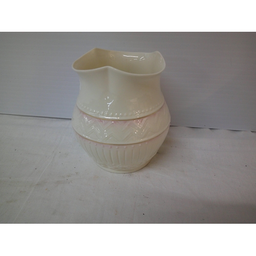 80 - A Belleek vase 14cmH