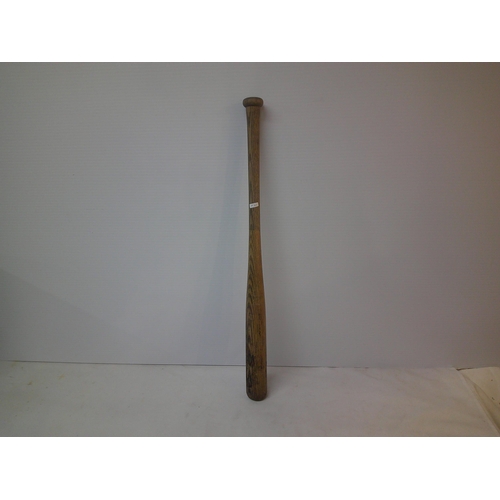 26 - Baseball bat 78cm