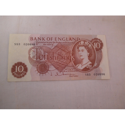 82 - Bank of England 10 shillings note