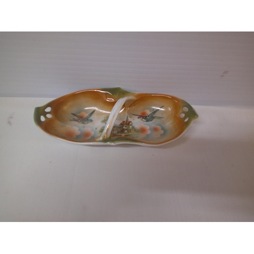 20 - Small coloured dish 20cmW