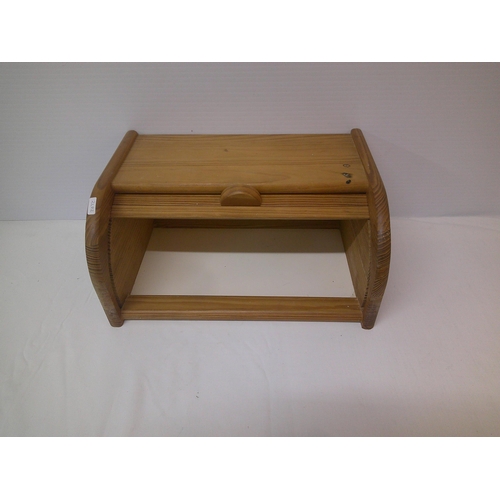 7 - Pine bread bin