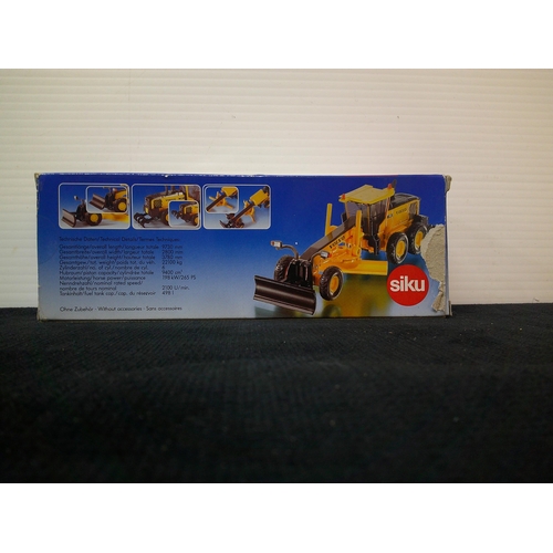 Lot 32        