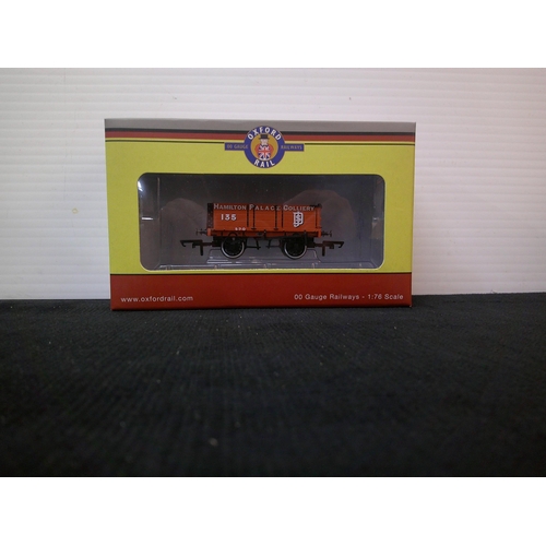72 - An Oxford Rail railway coal trailer 00 gauge 1:76 scale