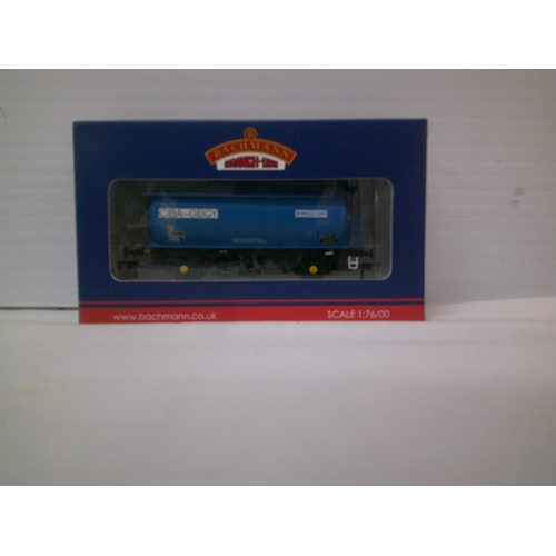 28 - New Bachmann boxed model railway TTA tank wagon 1:76/00