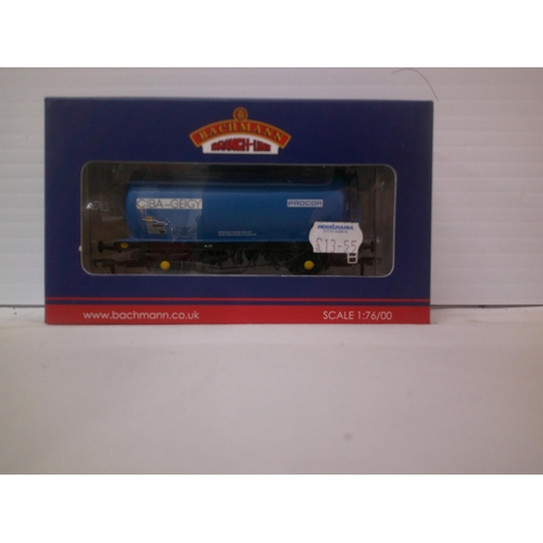 45 - New Bachmann boxed model railway TTA tank wagon