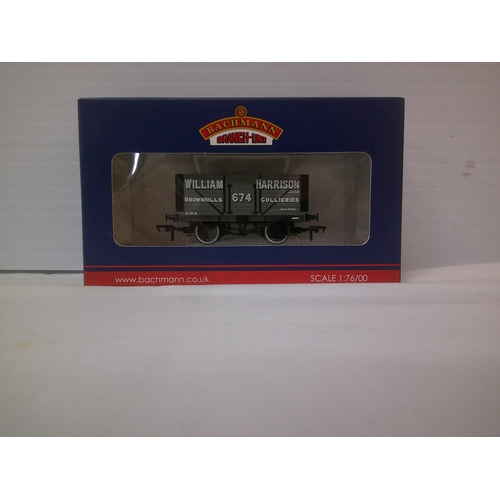 5 - New Bachmann boxed model railway coal carriage scale 1:76/00