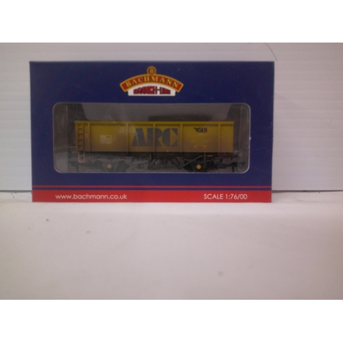 51 - New Bachmann boxed model railway POA mineral wagon 1:76/00