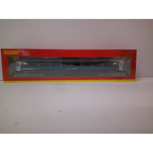 61 - Hornby boxed model railway rolling stock Arriva Mk3 Standard Open Coach 00