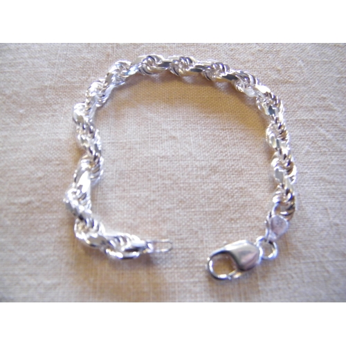 211 - A 925, IBB Italian silver bracelet – 34grms