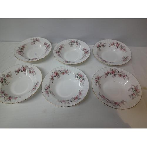 259 - Six Royal Albert - Lavender Rose - soup bowls - 20cmD