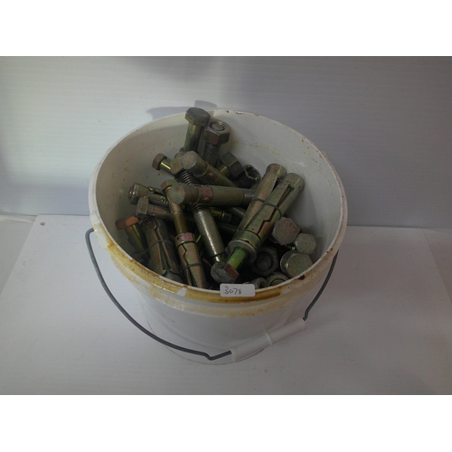 26 - A bucket of rawl bolts - M16