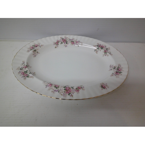 288 - Royal Albert - Lavender Rose - platter - 35cmW