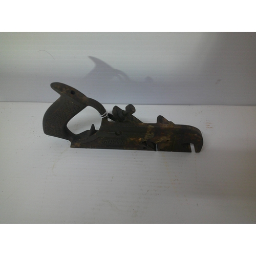 32 - A vintage rebate plane