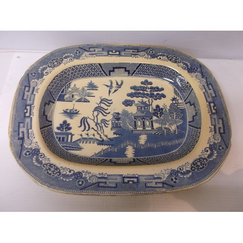 405 - A large Victorian willow pattern platter 47cmW