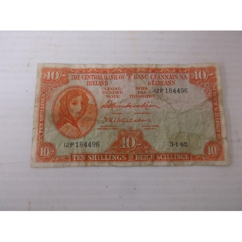 416 - A Lady Lavery 10 shilling note 1962