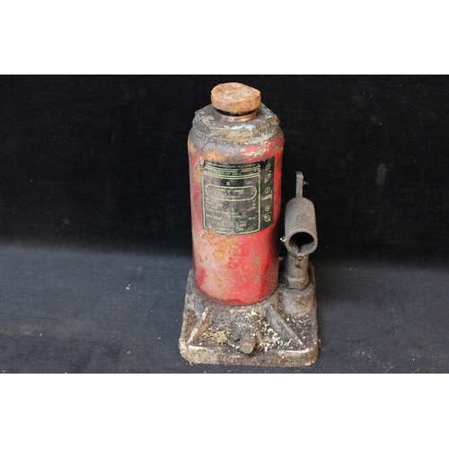 Lot 269       