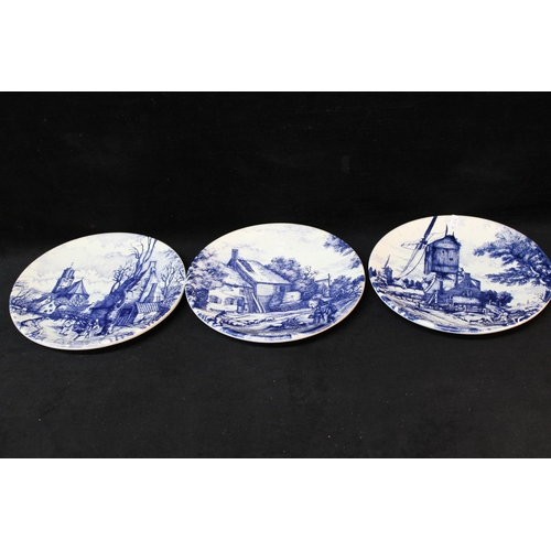 184 - Three original Blauw Delph plates - 22cmD