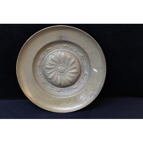 17 - A large brass plaque 50cmD