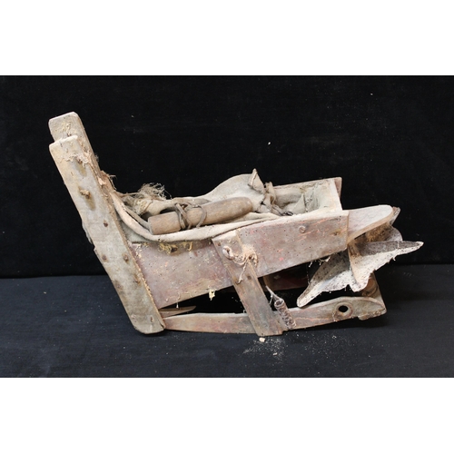 29 - A vintage corn fiddle 54cmW X 39cmH