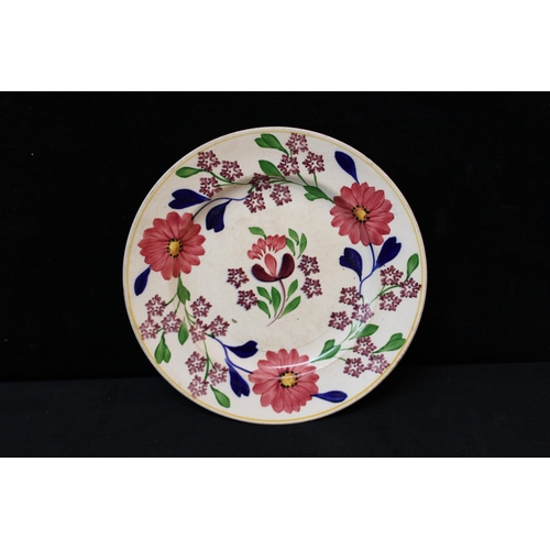 358 - A spongeware plate - 24cmD