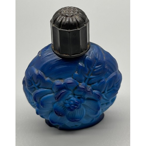 54 - 1950s Rose Valois Mini perfume Bottle. [5.5cm high] [Small chip to base- see images]