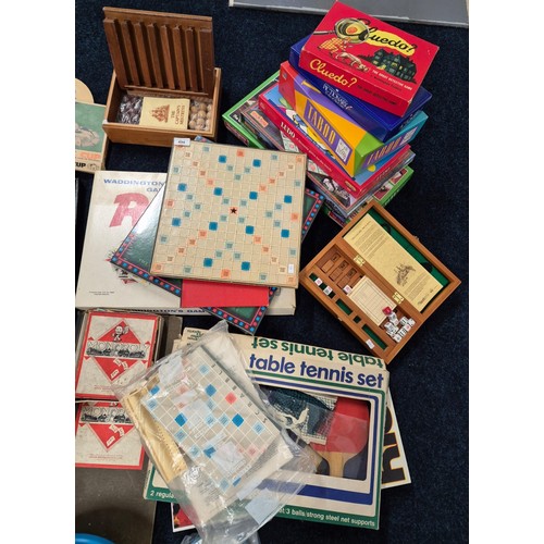 494 - A Collection of vintage board games and others; Jokari Senior popular set, Monopoly, Scrabble, Risk,... 