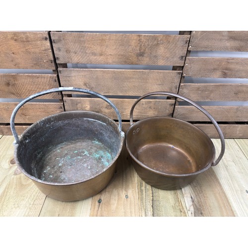 208 - Four Antique/ vintage brass, copper and steel handle jelly pans.