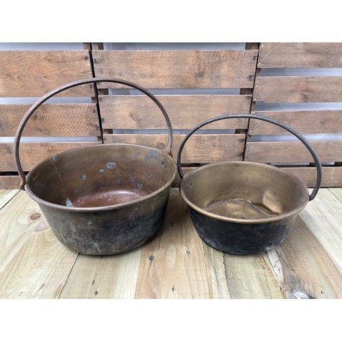 208 - Four Antique/ vintage brass, copper and steel handle jelly pans.