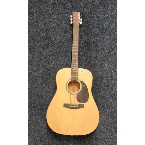 402 - Acoustic guitar. No Name.