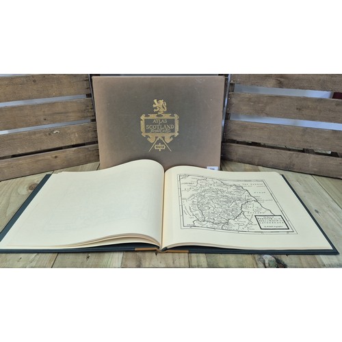 388 - Atlas of Scotland Herman Moll published by Heritage Press. 1725-1980. Limited edition 61/500. Signed... 