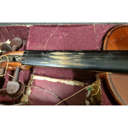 440 - Antique Violin, bow and coffin case.