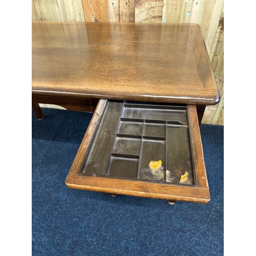 333 - Vintage Abbess oak knee writing desk. Pull out stationary section, small single drawer and large fil... 