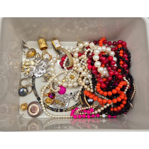 136 - Tub of mixed costume jewellery; Victory Corona Cigar box, Coronation medallion, Various patches and ... 