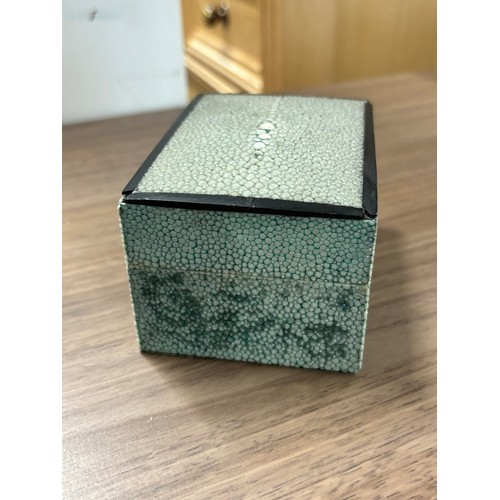 65 - Antique/ vintage Chinese Shagreen lidded box. [5.5x9.5x7cm]