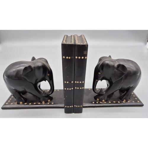 200A - A Pair of antique Ebony elephant carved figure bookends.