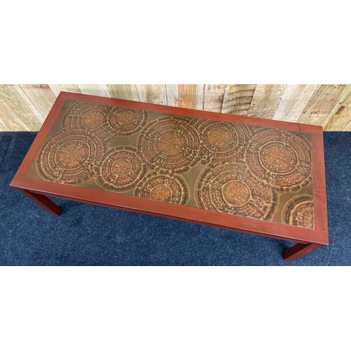 461 - 1960's Mid century Danish coffee table in teak with unusual inlaid sectioned design. [40x130x55cm]