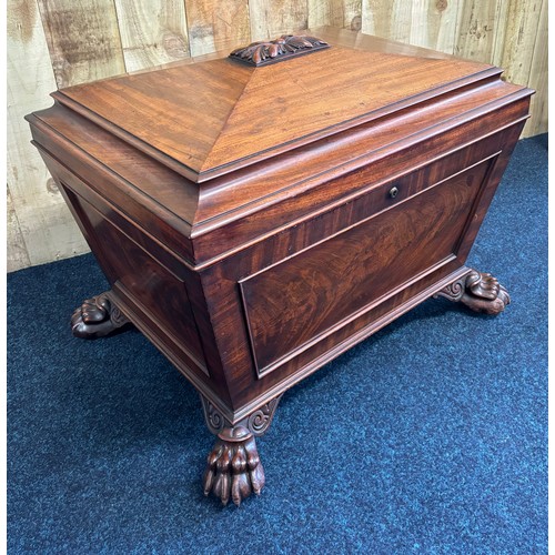 487 - 19th century mahogany sarcophagus shape cellarette/wine cooler with original zinc lining. The body o... 