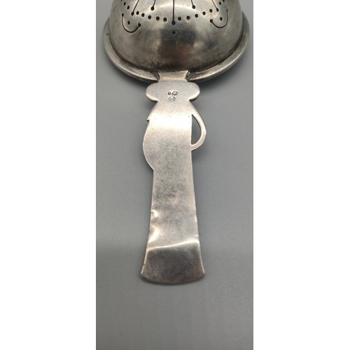 14 - Swedish silver tea strainer. [14.5cm length] [47.64grams]