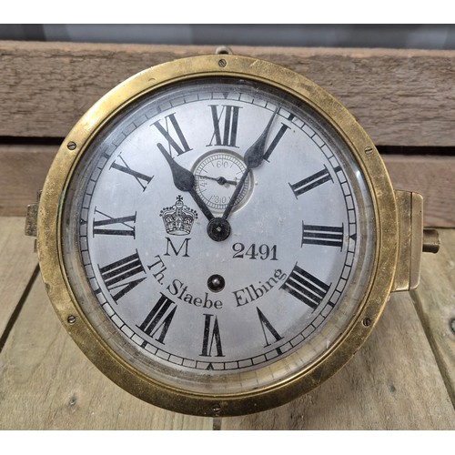 67 - WWI German Kriegsmarine Navy brass bulk head clock 