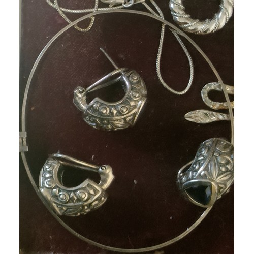 55 - Selection of silver jewellery; Silver 925 double snake head ring, Two Birmingham silver buttons, Hea... 