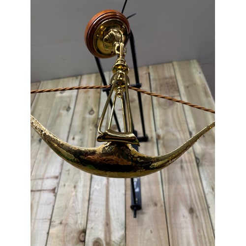 110 - Art Nouveau, Arts & crafts Glasgow School of Art style light fitting; Hammered gilt brass body work,... 