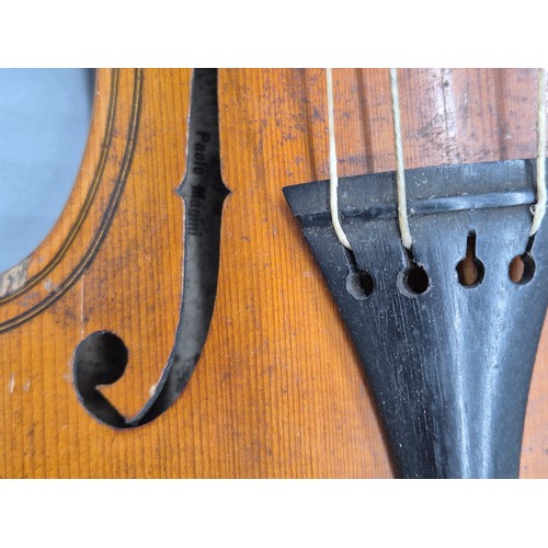 152 - Antique violin, bow and case. Label showing Manufactured in Berlin- Copy of Paulo Magini. Bow is nam... 