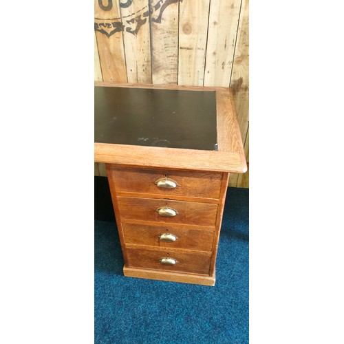 195 - 19th century oak knee hole partners desk. Rectangular and black leather top, Four drawers down each ... 