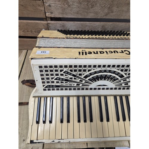 344 - Vintage Crucianelli IV. Italian accordion