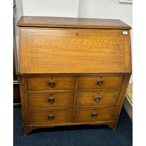 201 - Antique light oak six drawer writing bureau, interior having various pigeon hole storage [99.5x91.5x... 