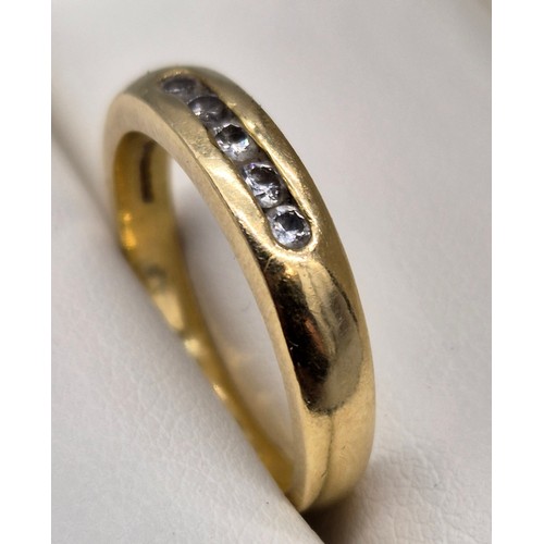 5 - 18ct yellow gold and diamond stone ring. Fitted with five round cut diamonds. [Ring size Q] [5.78GRA... 