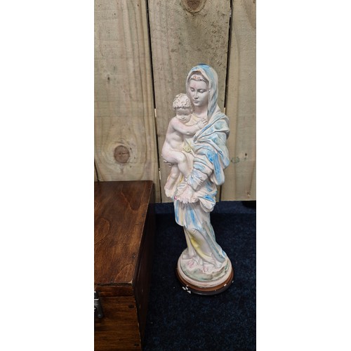 376 - A selection of religious collectables; Two vintage religious figurines; Coral & shell Jesus figure t... 