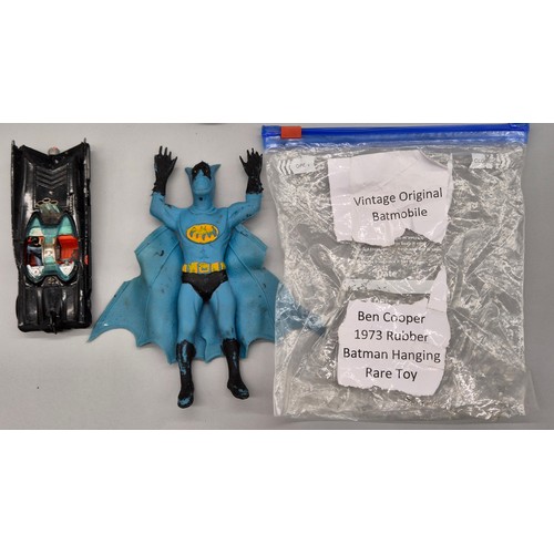 363 - A collection of original batman item & superman annual with batman and superboy; vintage batman figu... 