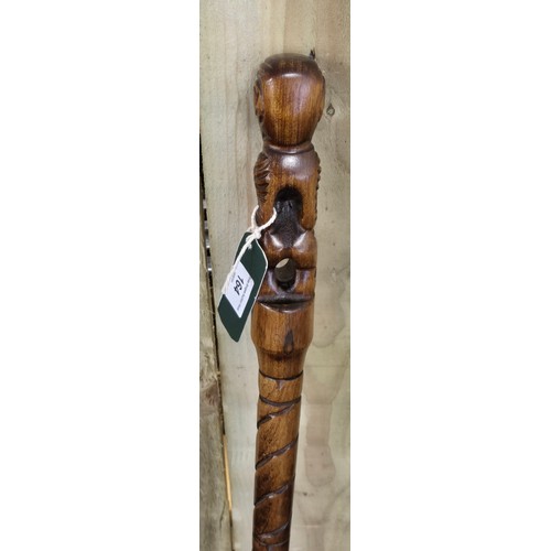 164 - New Zealand Māori tokotoko hand carved walking stick set with shell eyes [92cm]